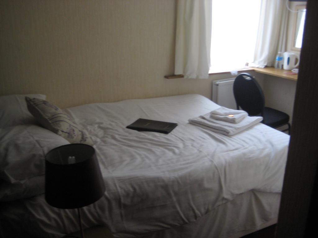 The Dragonfly Bed & Breakfast แบล็คพูล ห้อง รูปภาพ